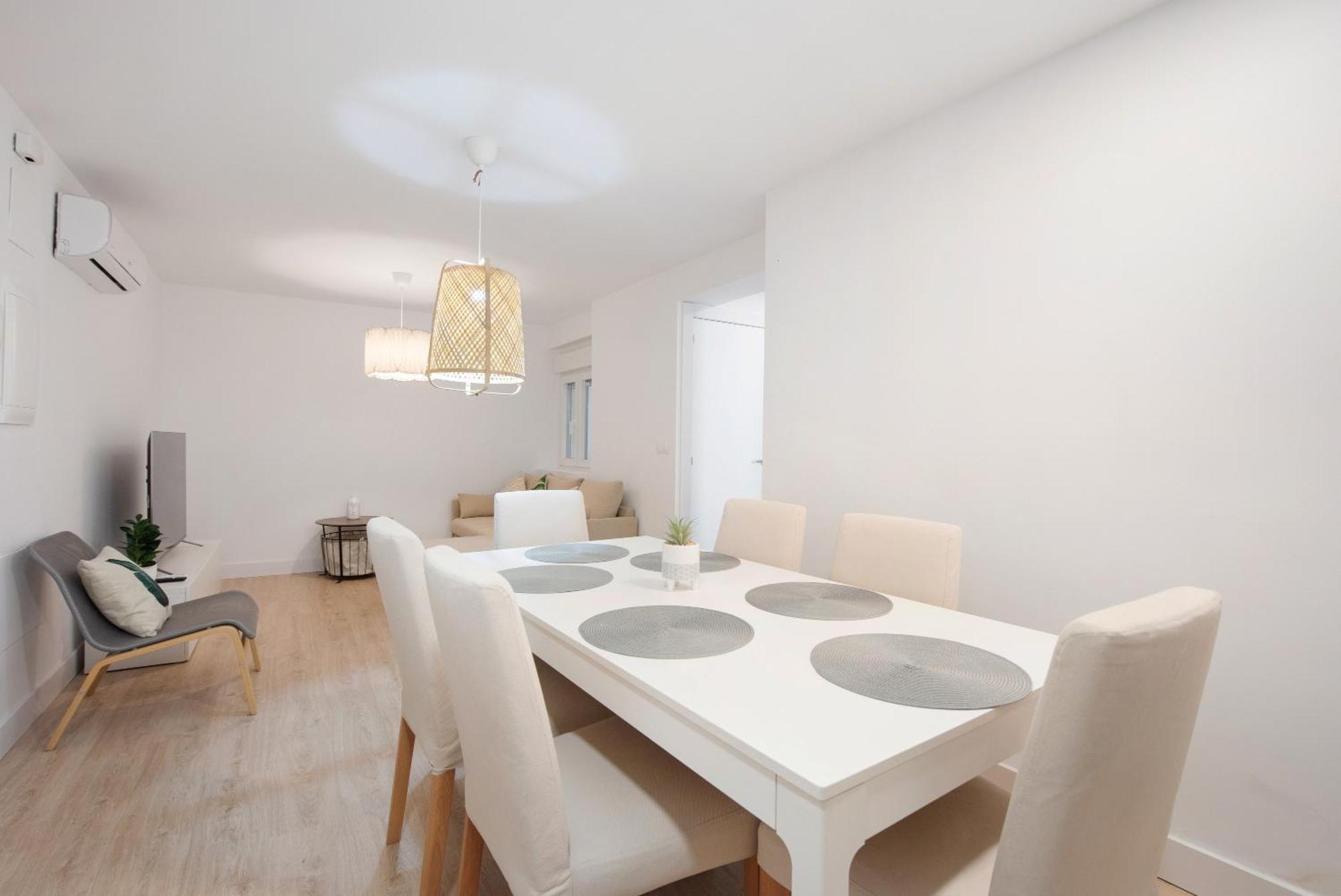 Malaga Hub Apartment Ngoại thất bức ảnh