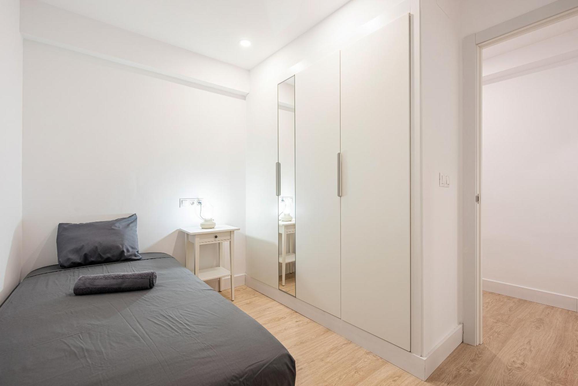 Malaga Hub Apartment Ngoại thất bức ảnh